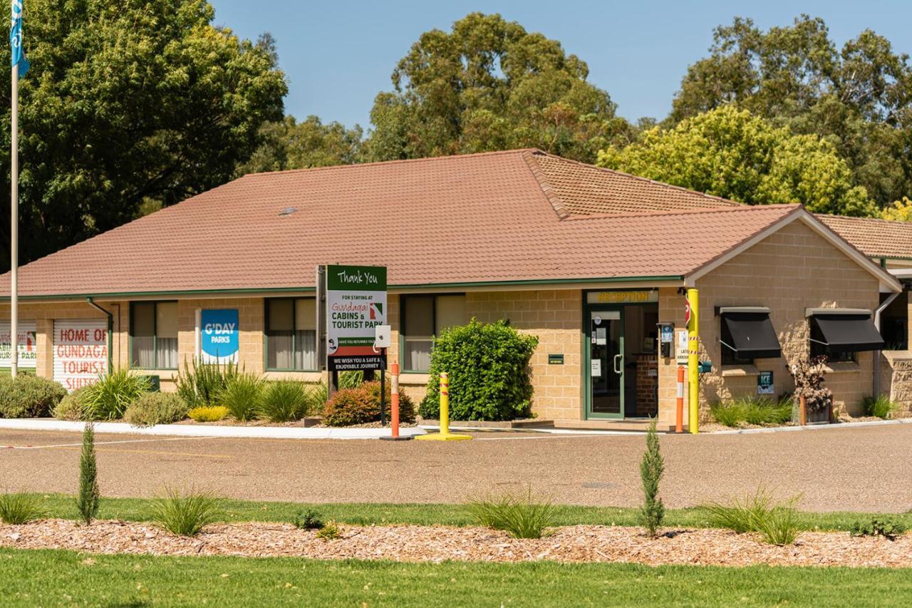 Gundagai Cabins&Tourist Park Bagian luar foto