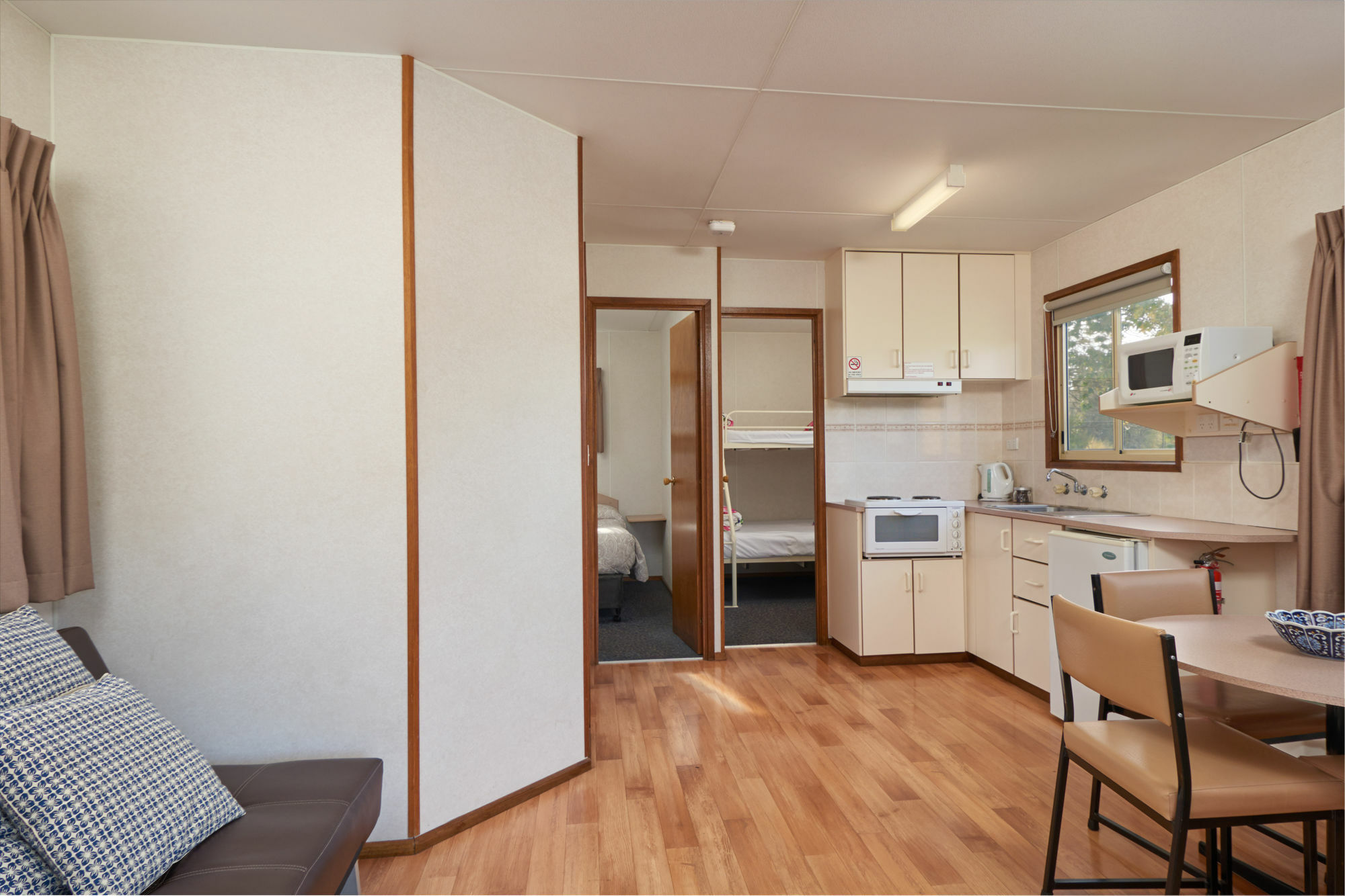 Gundagai Cabins&Tourist Park Bagian luar foto